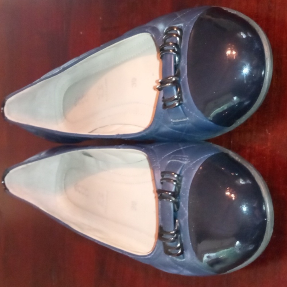 Ecco Navy Flats Size 39